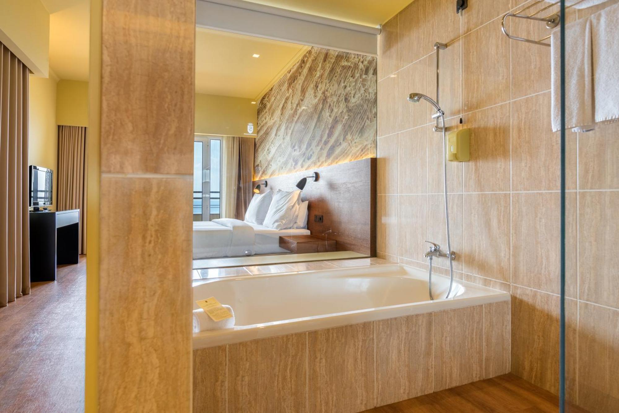 Superior Suite Sea View All Inclusive